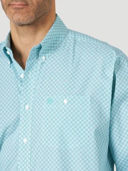 112315003 - Wrangler Men's Classic LS Button-Up Shirt