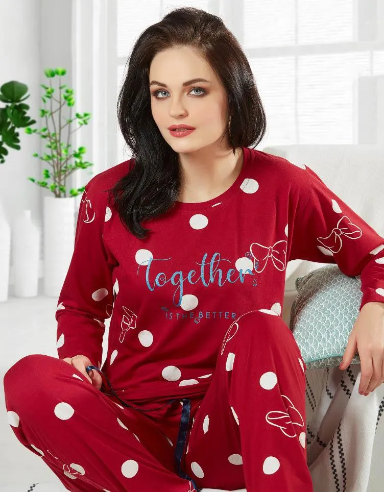 Winter Full Sleeve Red Cotton nightwear Pyjama Set for Woman